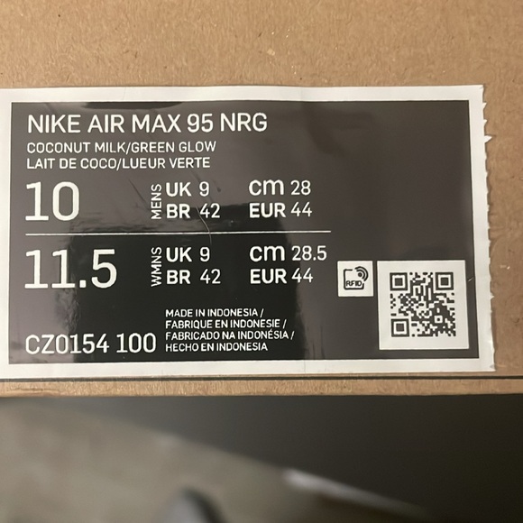 Nike Air Max 95’ NRG Coconut Milk/Green Glow size 10 - Picture 6 of 6